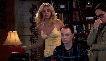 Do you guys remember when Sheldon tried to drive a car on a simulator?!?!?? 😂😂😂 and know he can really drive a car 😂