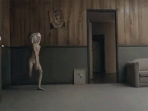 Was it supposed to be a new Sia music video?? 😂