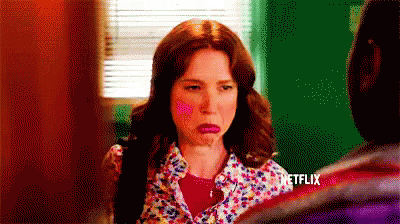 Quand j'ai vu que finalement il y a une saison 2 : ouais !!
Quand j'ai appris que c'était plus Mathilde Seigner : naaan !!