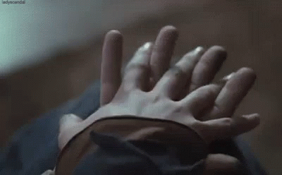 Resultado de imagem para hands gif