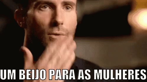 "As mulheres são feiticeiras que jogam feitiços em vc ...."
E sempre caímos!
Não sabemos viver sem elas!