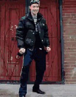 https://media.tenor.co/images/857defe4b61c9946a42764af20e0dcae/tenor.gif