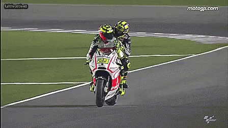 Valentinorossi Moto GP GIF Valentinorossi Valentino Valentinorossi Moto GP GIF Valentinorossi Valentino