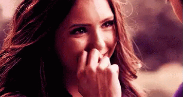 Resultado de imagem para gif apaixonada