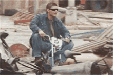 tenor.gif