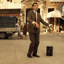 tenor.gif?t=AAXACYD4HGIKNmTFUApzUw&itemid=14784100&fbclid=IwAR2rPVmYgyYcObR7EtU4FIWtKL9R0iY71KSijXnhVio0gTKsFPRzBagEtRU