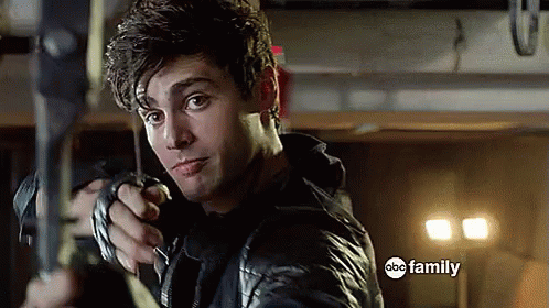 Résultat d’images pour gif animé shadow hunters