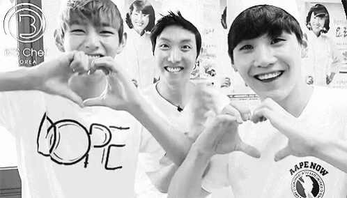 Kpop Bts GIF Kpop Bts Heart GIFs Say more with Tenor Kpop Bts GIF Kpop Bts Heart GIFs Say more with Tenor