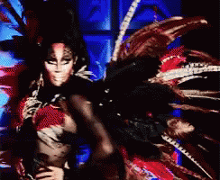 OK SHE GOT THE NAME WRONG BUT LOOK AT HOW GLORIOUS TRINITY LOOKED SHE DIDN'T DESERVE TO LEAVE
(honestly thou, she was my favorite on the runway)