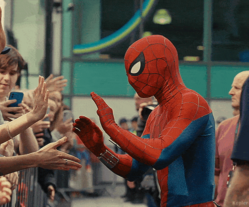 Novo dia do Homem-Aranha se tivesse que escolher.