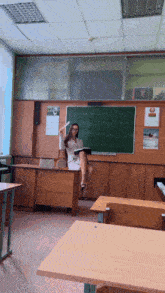 Two Florida teachers go viral for being dress nicely in front of kids!!  Thoughts ?